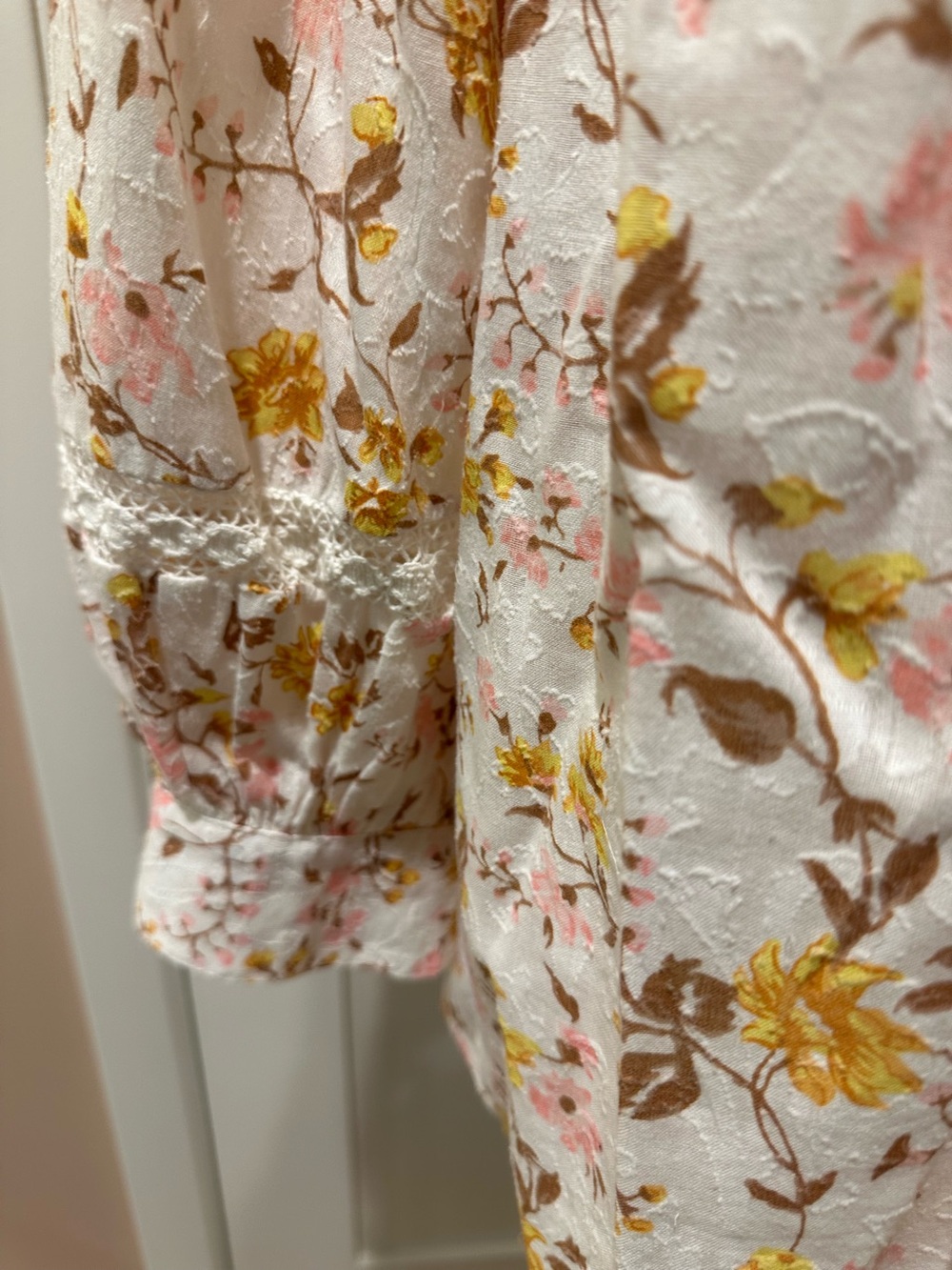 Anthropologie size S Harmony Peasant Blouse in Yellow, Brown, and Pink Floral - Picture 5 of 15